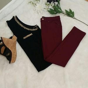 Stretch maroon/wine colored straight leg pant